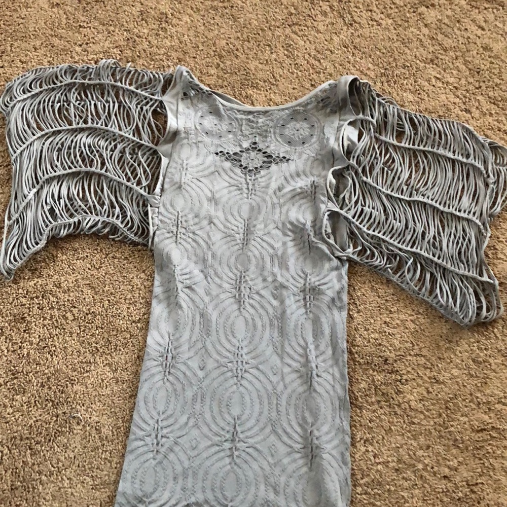 Grey dress with wide sleeves